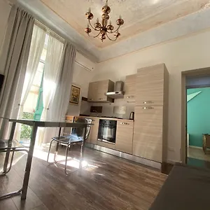 appartamento-via-montenotte.hotelitalianriviera.com/