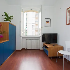 living-loano-casa-vacanze.hotelitalianriviera.com/